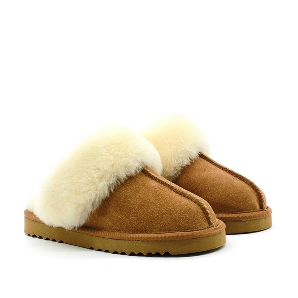 Waratah UGG® Wool Collar Scuff - Chestnut