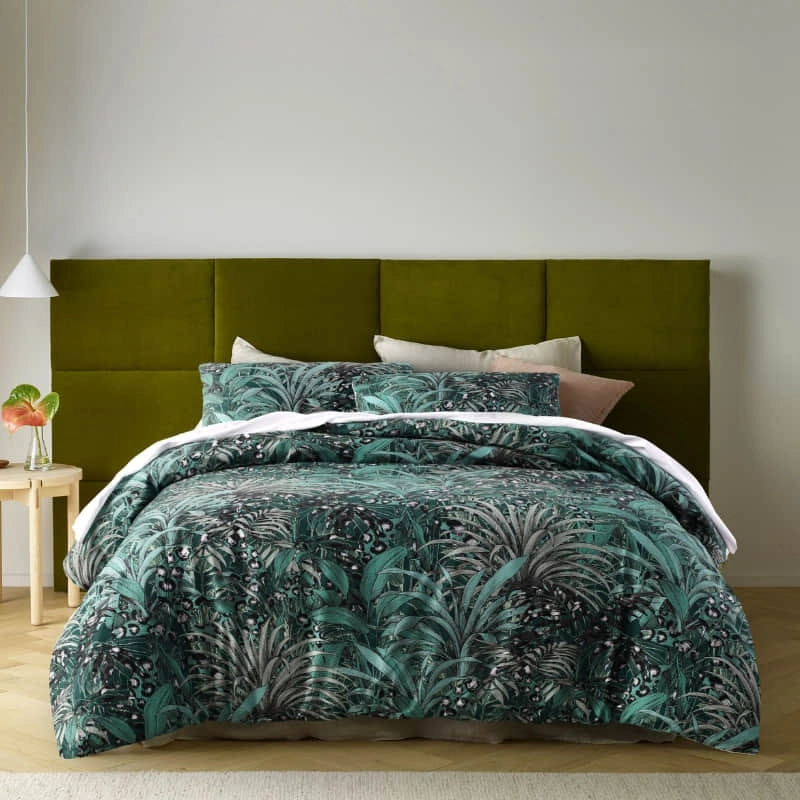 Accessorize Palm Leopard Digital Printed Cotton Green Quilt Cover Set