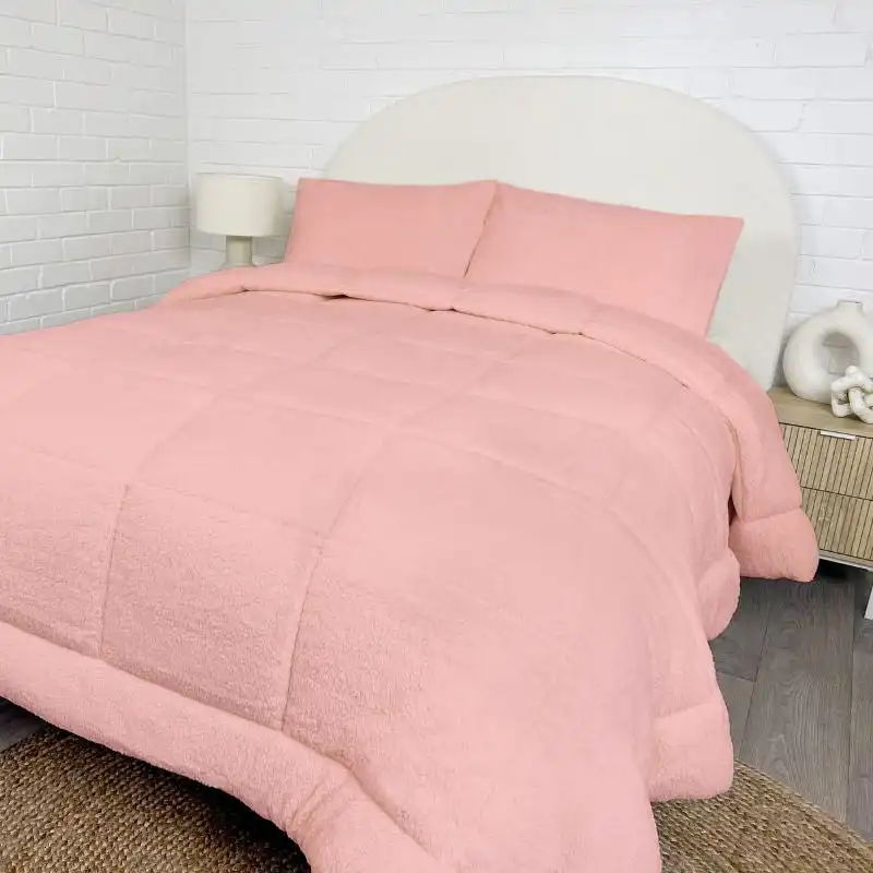 Morgan and Reid Blush Snuggle Fleece Comforter Set (Single)