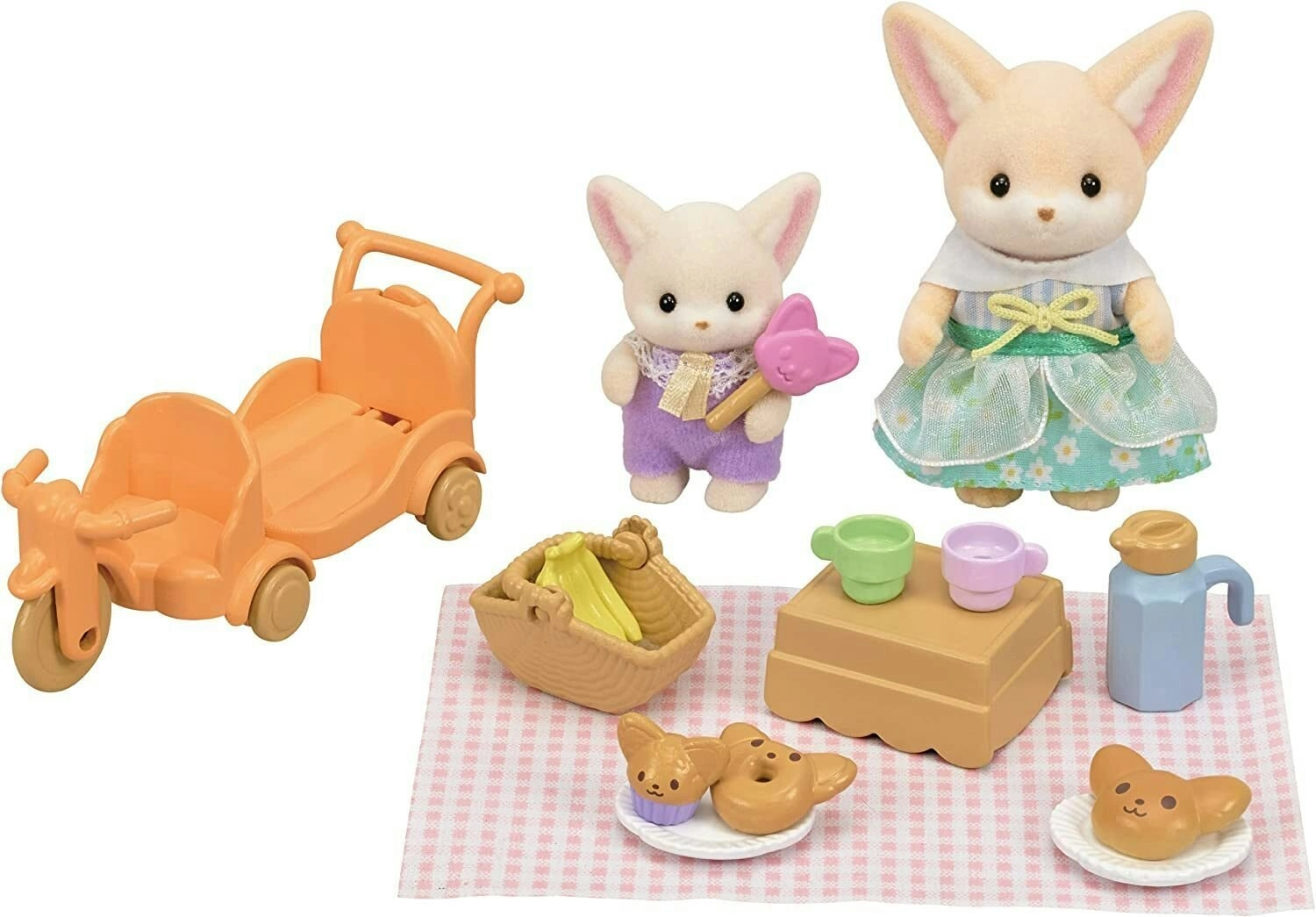 Sylvanian Families Sunny Picnic Set with Fennec Foxes