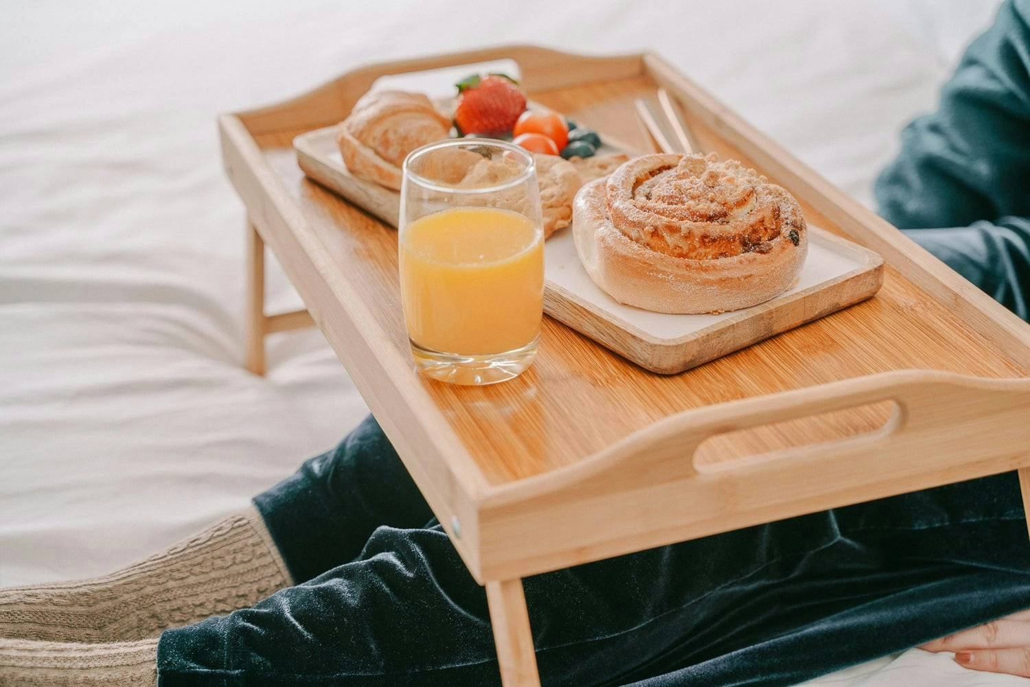 2PC Foldable Bamboo Bed Tray / Breakfast Serving Table