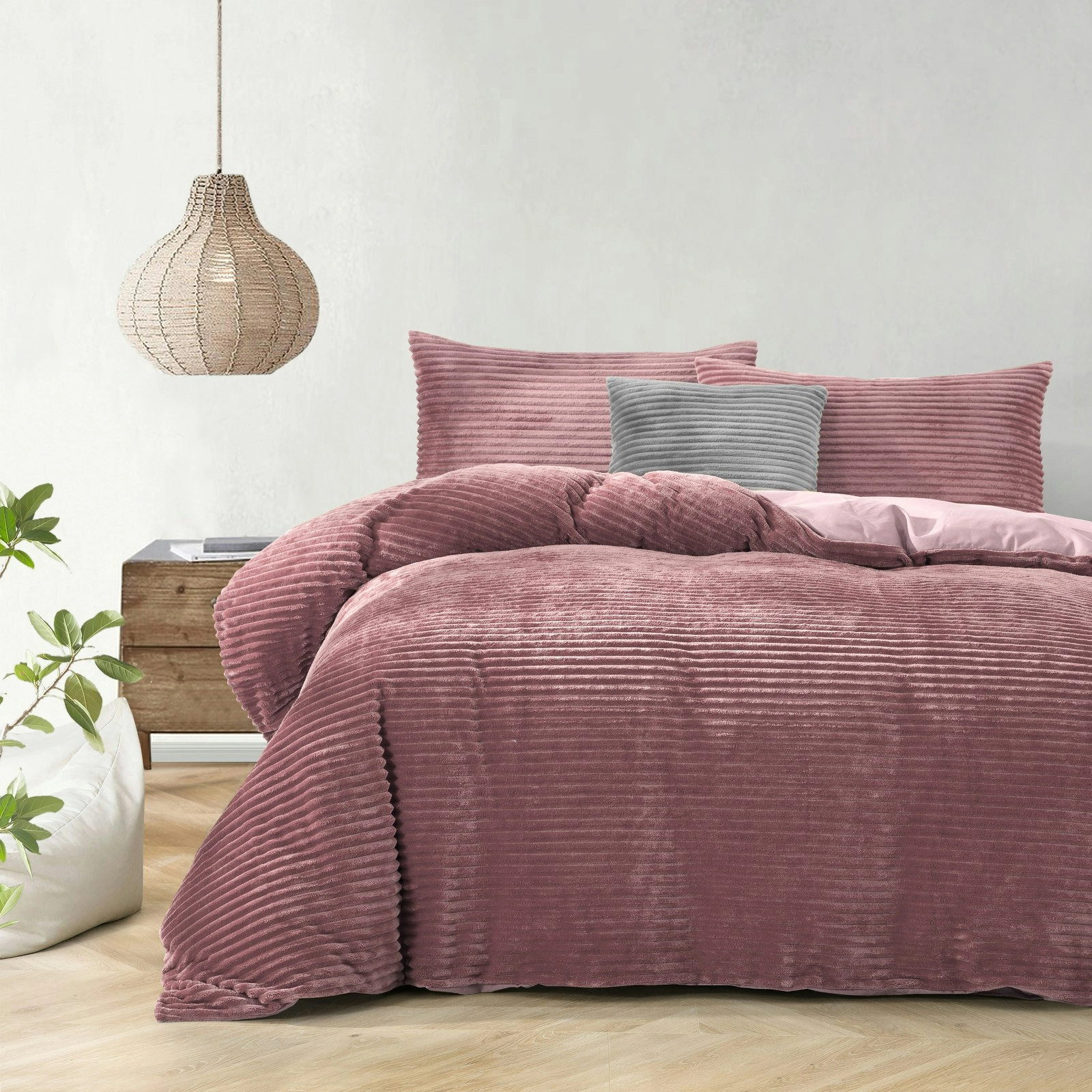 Dreamaker Embossed Teddy Fleece Quilt Cover Set Blush