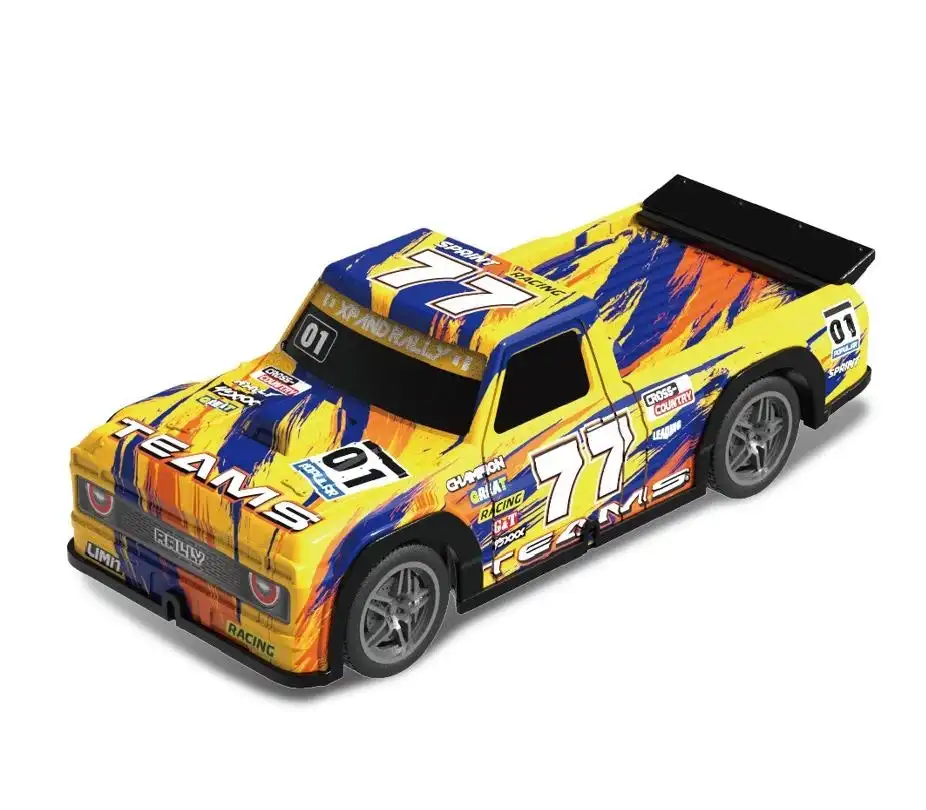 1:24 RC Light-Up Race Car