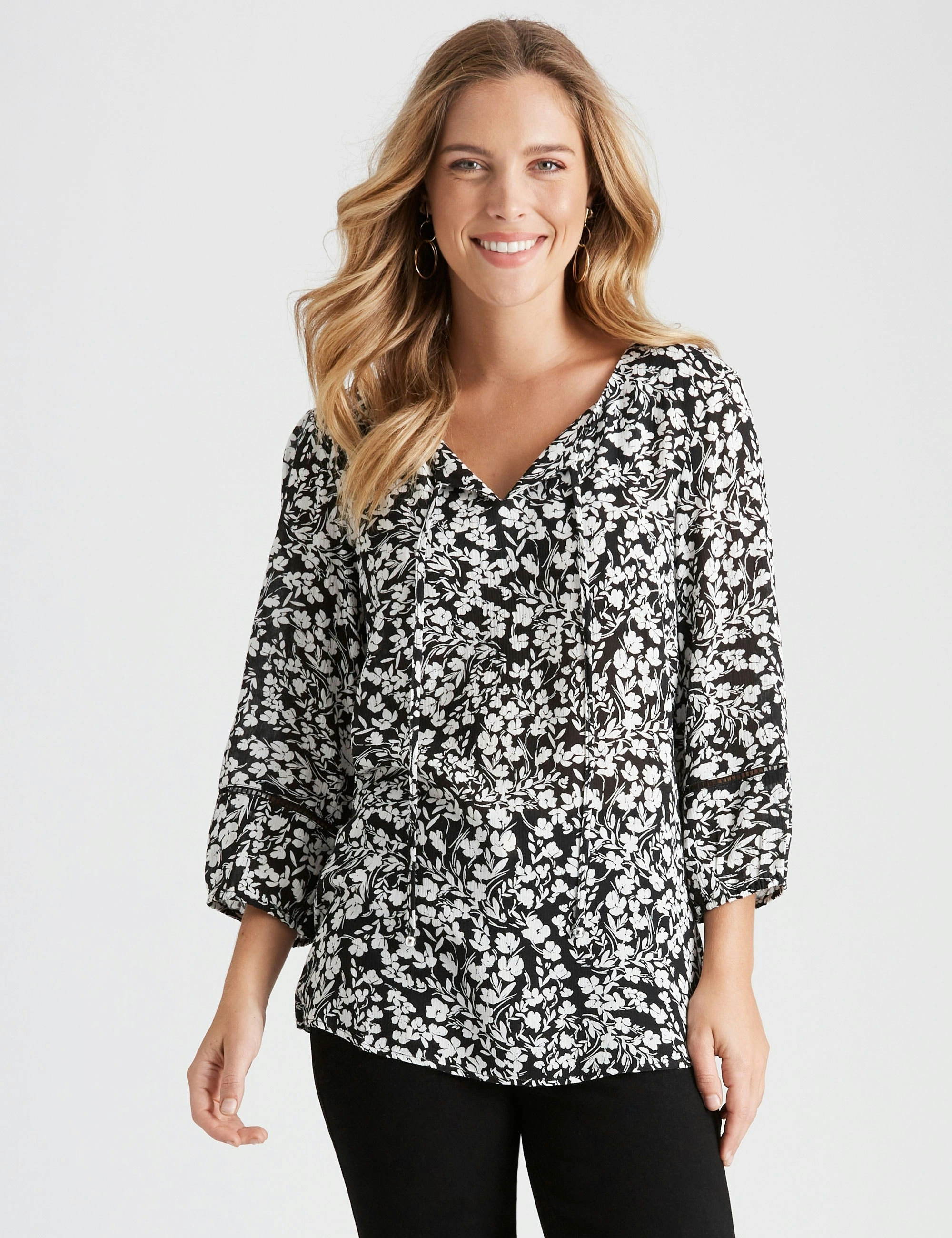 Rockmans 3/4 Sleeve Woven Button Detail Hem Top (Mono)