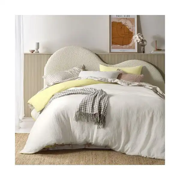 Hugo Butter/White Reversible Coverlet