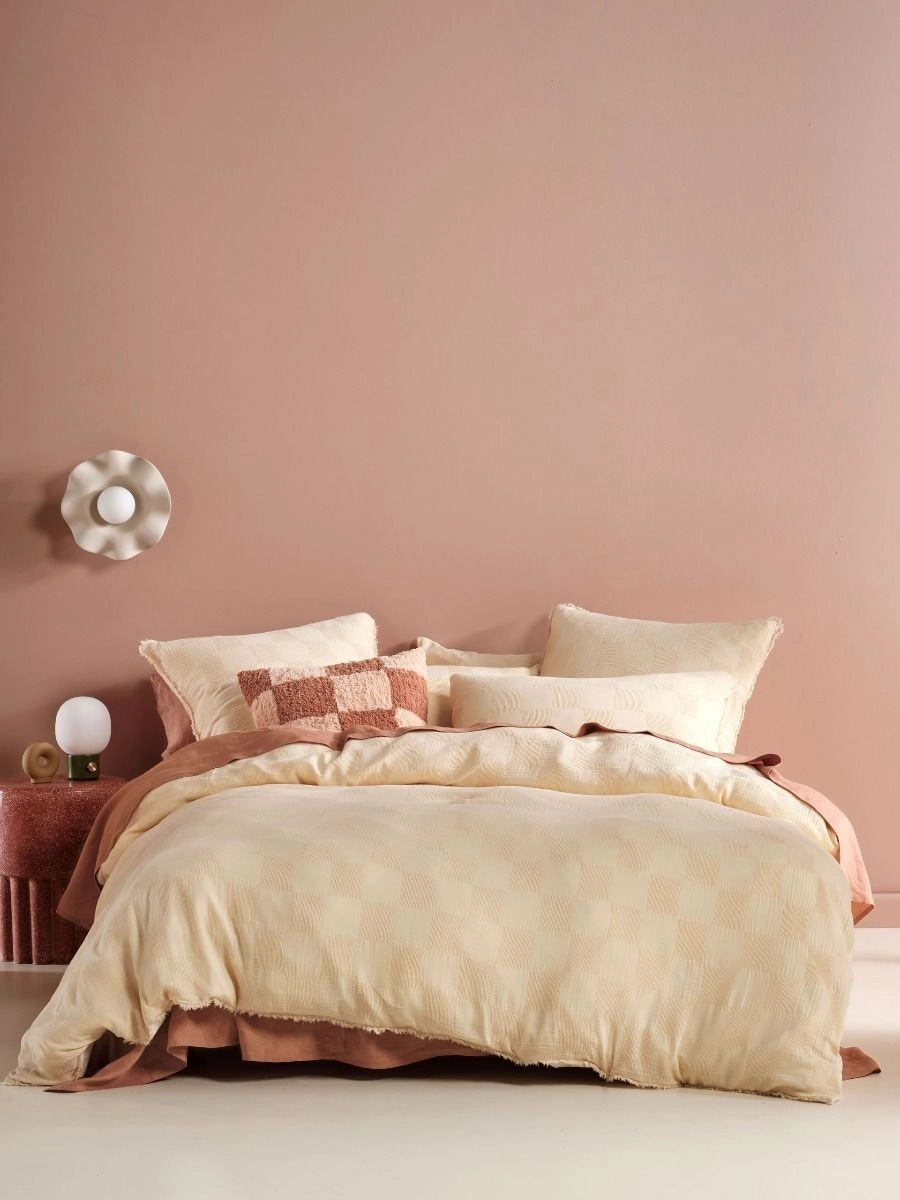 Linen House Capri Pale Peach Quilt Cover Set