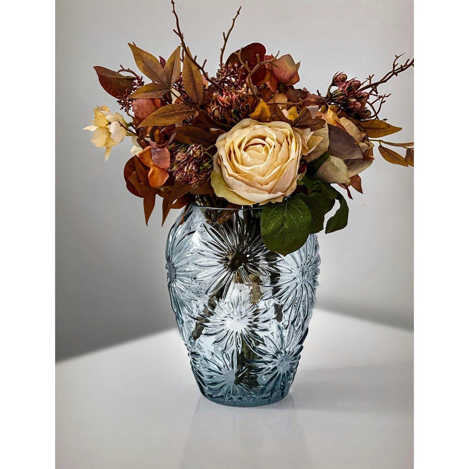 Glass Vase - Flower Design