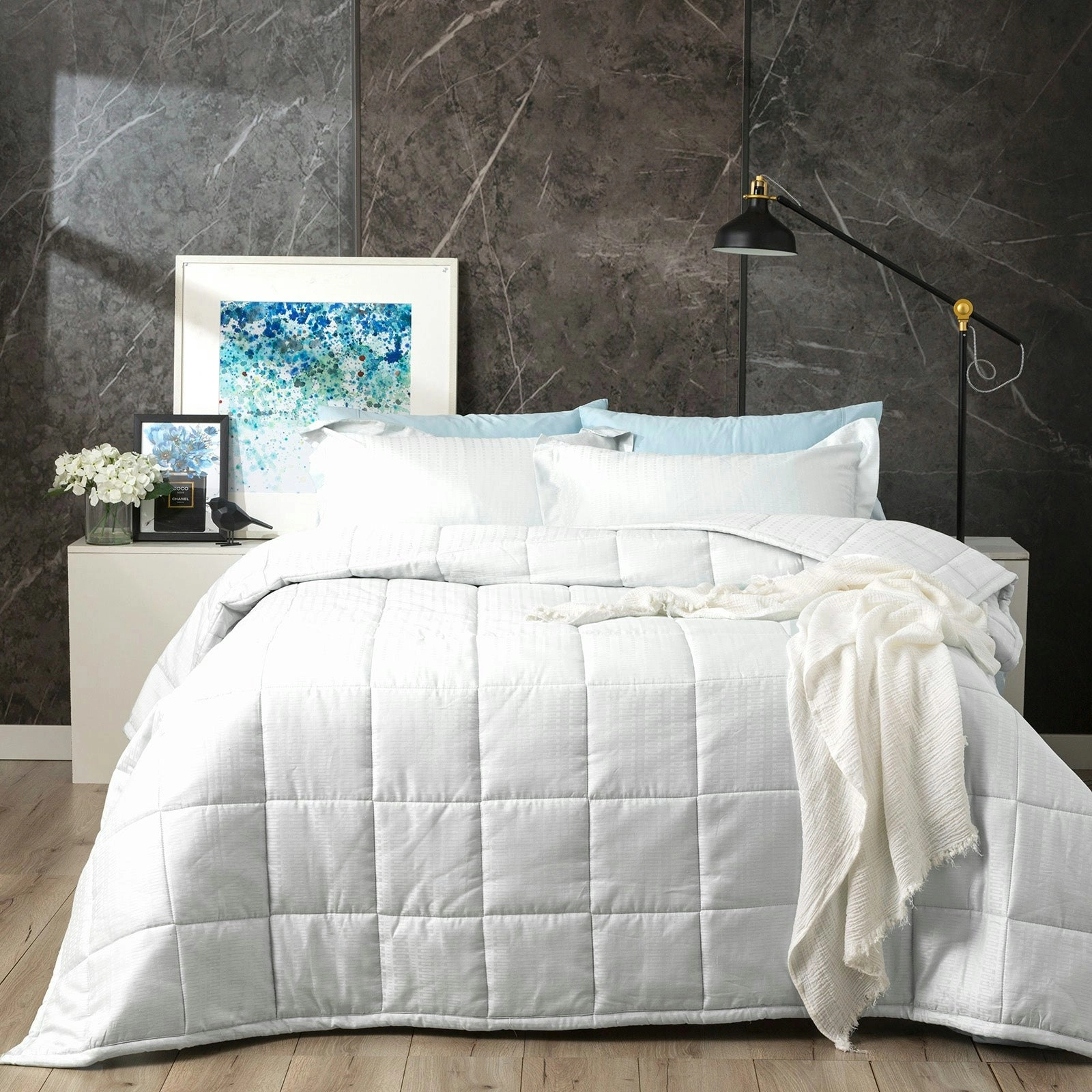 White Binary 500 TC Cotton Jacquard Comforter Set by Ddecor Home