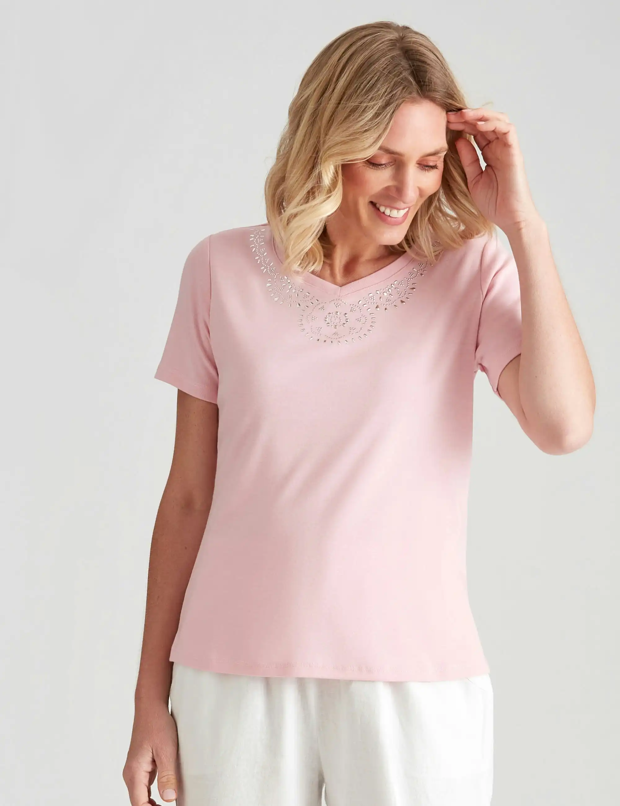 Noni B V Neck Hot Fix Rib T-Shirt (Pale Pink)