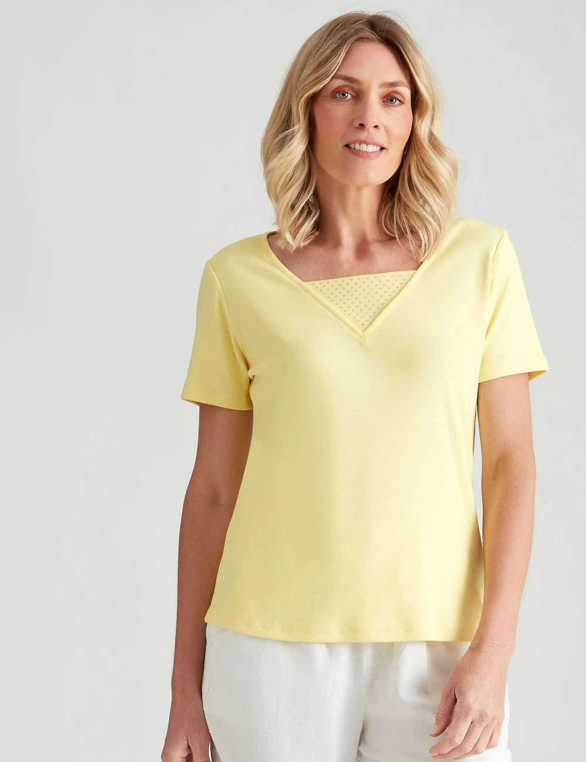 Noni B V Neck Stud Detail Rib Top (Lemon Meringue)