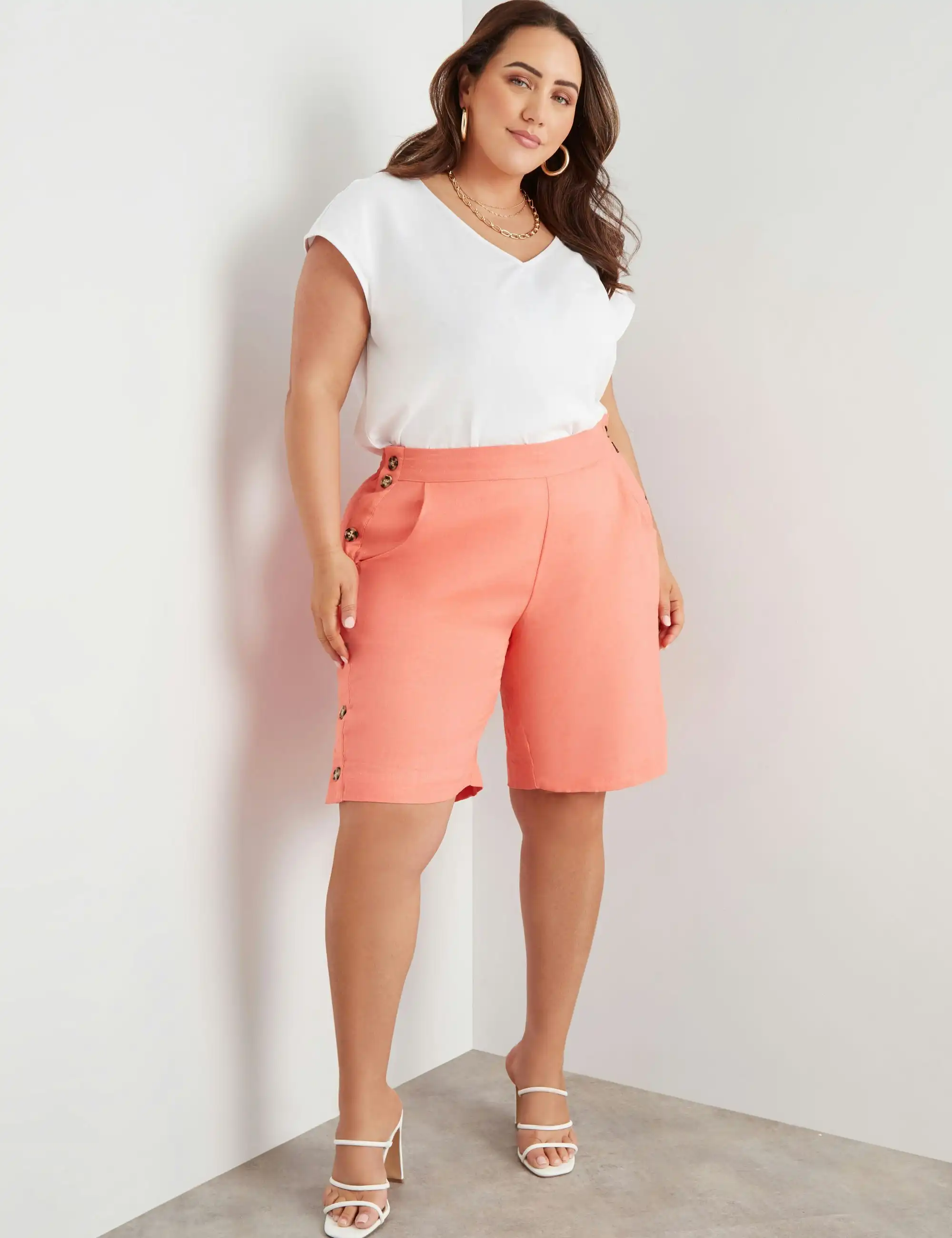 beme Linen Button Side Shorts (Coral)